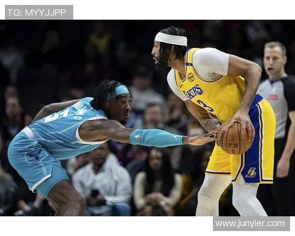 湖人对决小牛十一年回顾：经典对抗与传奇时刻的交汇